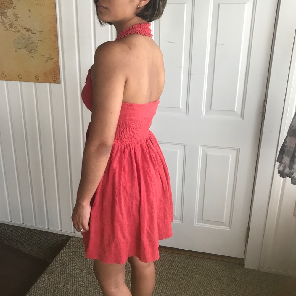 Halter style Mini dress BCBG - Picture 2 of 4
